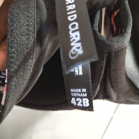 TORRID 42B FULL COVERAGE BALCONETTE BRA - Picture 4 of 6